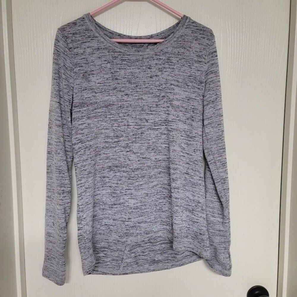 womens light grey long sleeve 90 degree shirt with openings in back